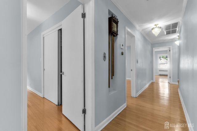 285 Highland Drive, Milltown, NJ 08850