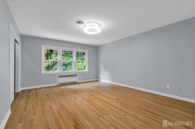 285 Highland Drive, Milltown, NJ 08850