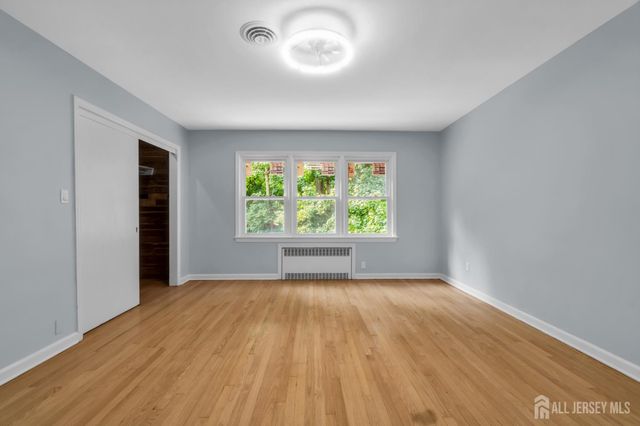 285 Highland Drive, Milltown, NJ 08850
