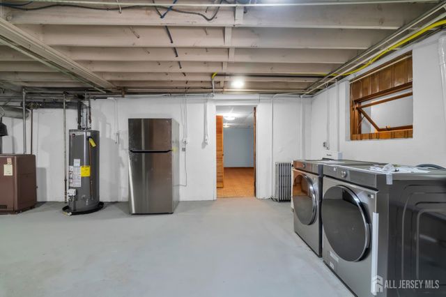 285 Highland Drive, Milltown, NJ 08850