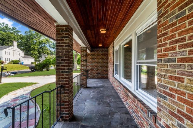 285 Highland Drive, Milltown, NJ 08850