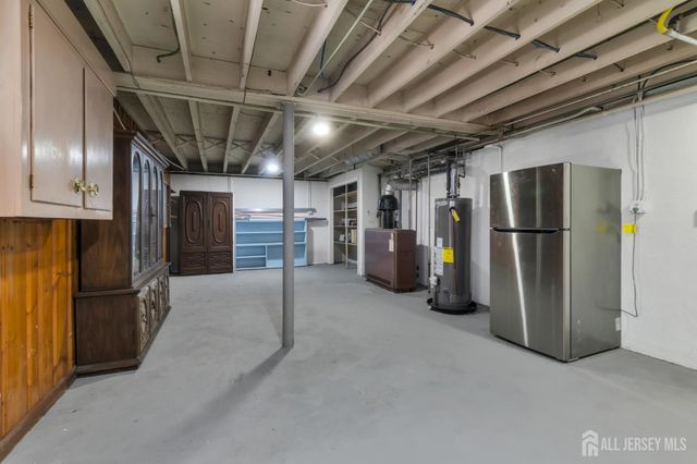 285 Highland Drive, Milltown, NJ 08850