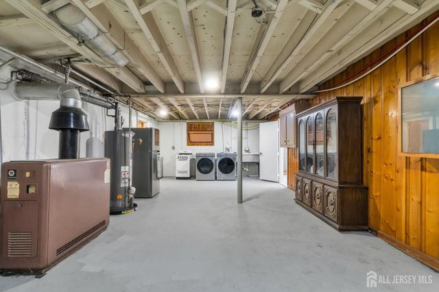 285 Highland Drive, Milltown, NJ 08850