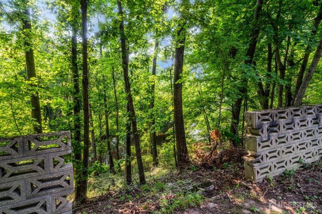 285 Highland Drive, Milltown, NJ 08850