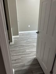 214 E State Street, Columbus, OH 43215
