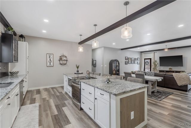 253 Pendergast Road, Granby, NY 13135