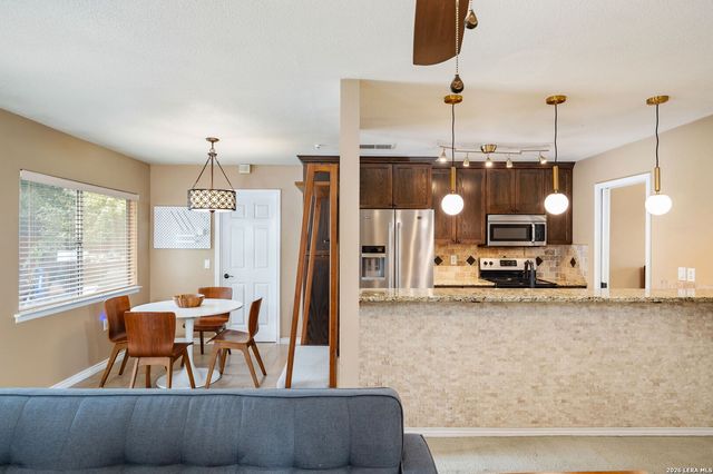 16503 Burr Hill, San Antonio, TX 78247