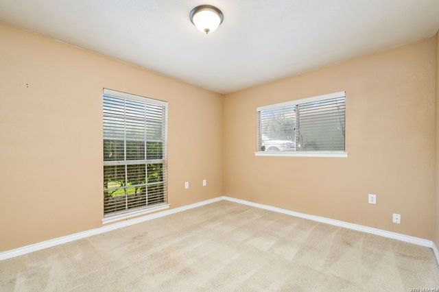 16503 Burr Hill, San Antonio, TX 78247