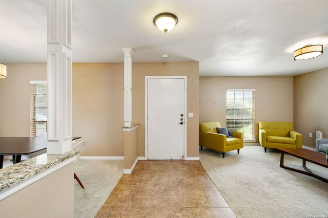 16503 Burr Hill, San Antonio, TX 78247