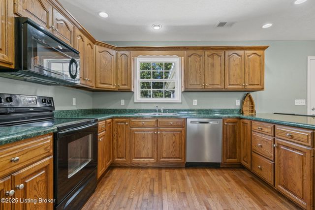 434 Jeanies Way, Cub Run, KY 42729