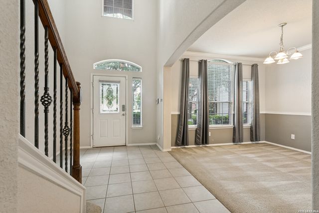 404 CIRCLE STAR RD, Schertz, TX 78154
