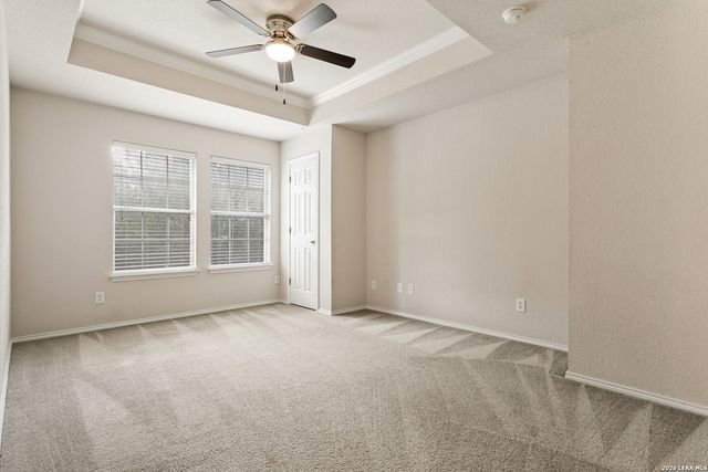 404 CIRCLE STAR RD, Schertz, TX 78154