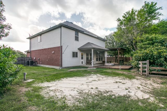 404 CIRCLE STAR RD, Schertz, TX 78154