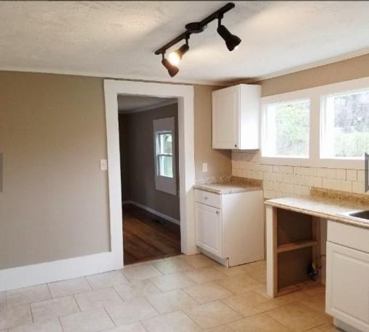 1323 S Hairston Road S, Stone Mountain, GA 30088