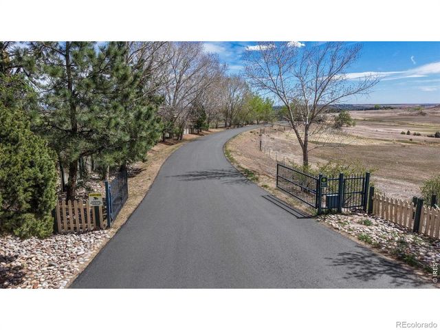 5300 Highlands Drive, Longmont, CO 80503