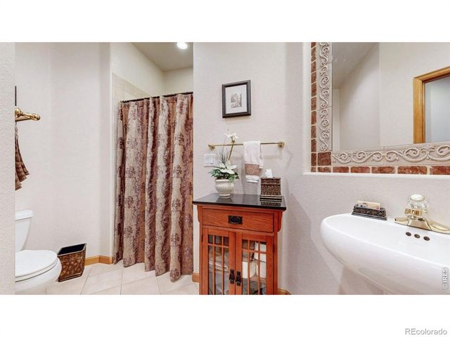5300 Highlands Drive, Longmont, CO 80503