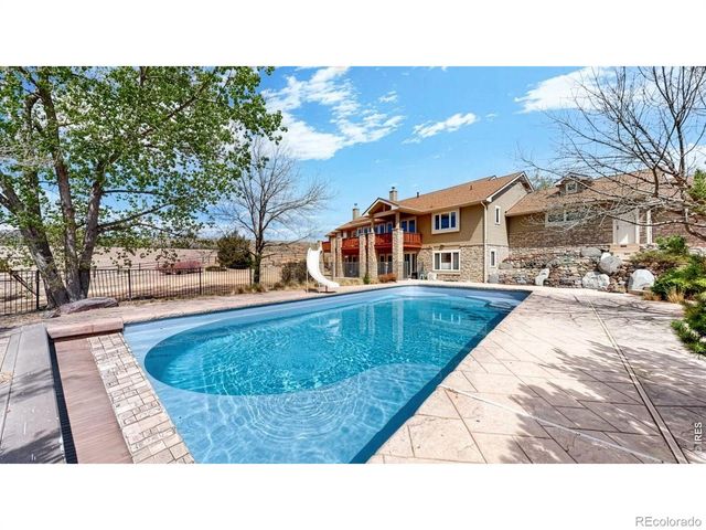 5300 Highlands Drive, Longmont, CO 80503