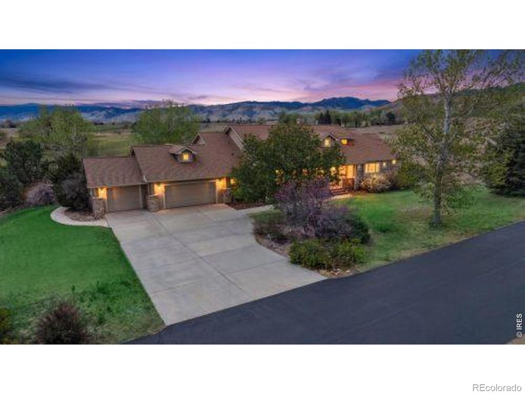 5300 Highlands Drive, Longmont, CO 80503