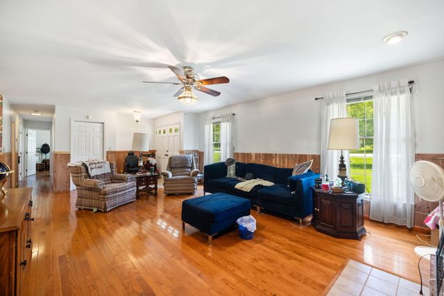 1178 E College Avenue, Stanton, KY 40380