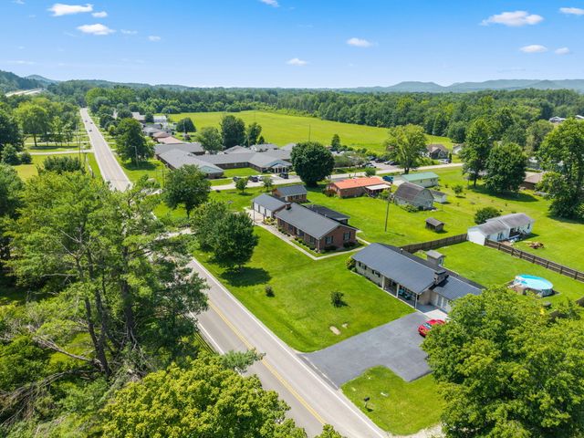 1178 E College Avenue, Stanton, KY 40380