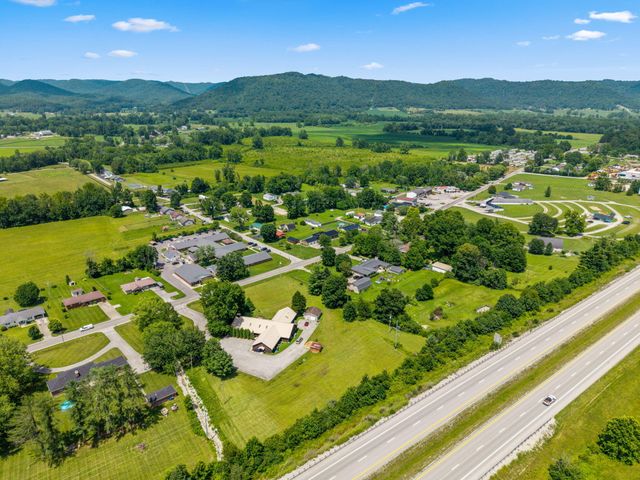 1178 E College Avenue, Stanton, KY 40380