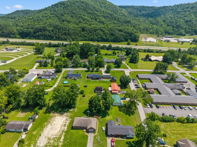 1178 E College Avenue, Stanton, KY 40380