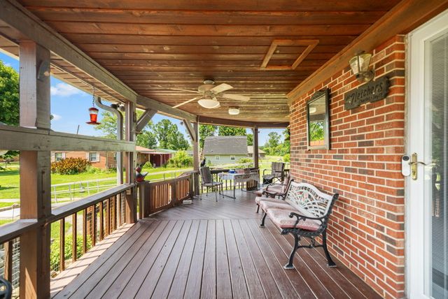 1178 E College Avenue, Stanton, KY 40380