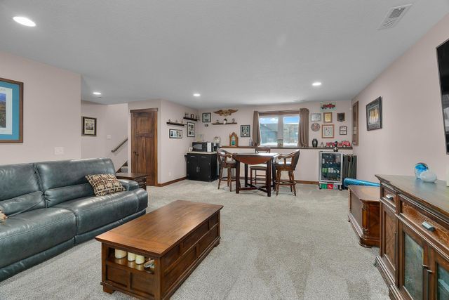 463 Prairie Road, New Richmond, WI 54017