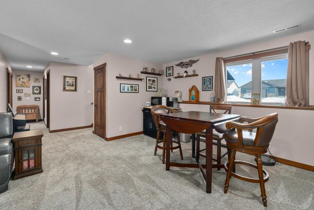 463 Prairie Road, New Richmond, WI 54017