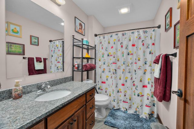 463 Prairie Road, New Richmond, WI 54017