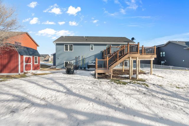 463 Prairie Road, New Richmond, WI 54017