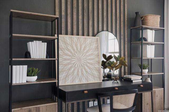 475 White Heron Way, Marion, TX 78124