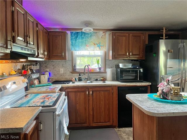 7160 State Route 60, Lowell, OH 45744