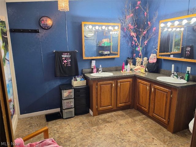 7160 State Route 60, Lowell, OH 45744