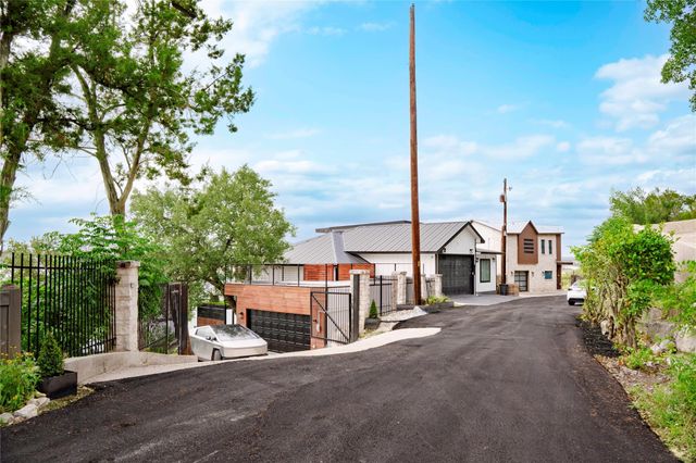 1800 Buffalo Gap RD, Austin, TX 78734