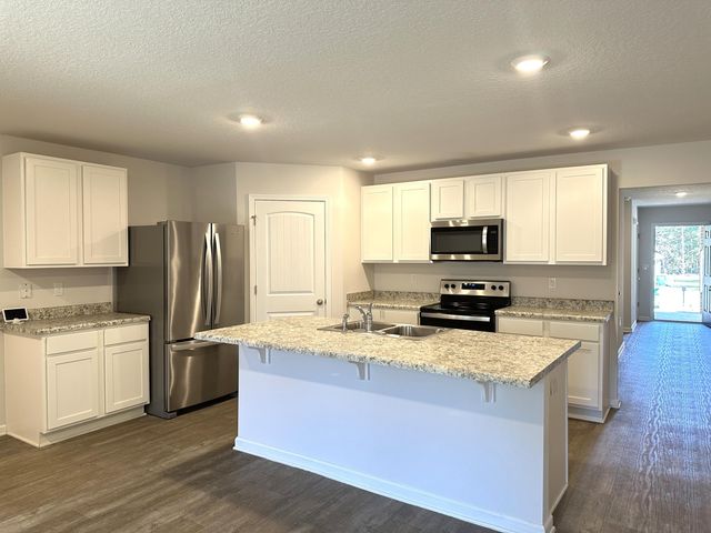 3481 Sparco Drive, Crestview, FL 32539