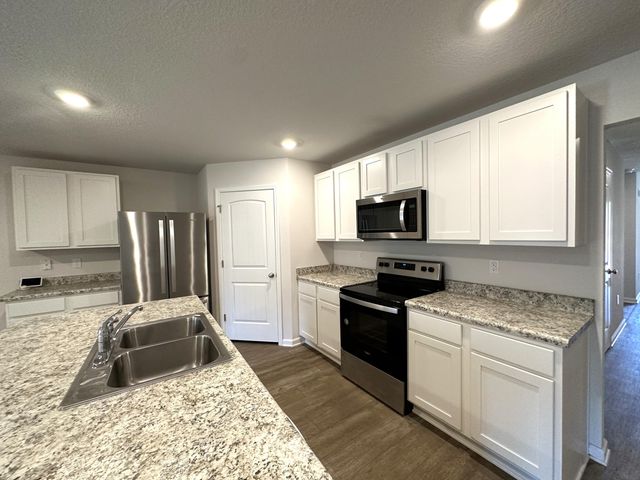 3481 Sparco Drive, Crestview, FL 32539