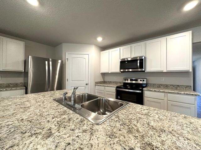 3481 Sparco Drive, Crestview, FL 32539