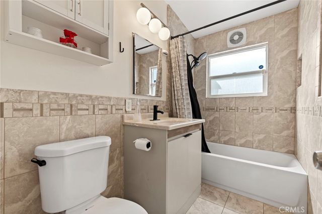 5721 N Rockvale Ave, Azusa, CA 91702