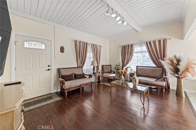 5721 N Rockvale Ave, Azusa, CA 91702