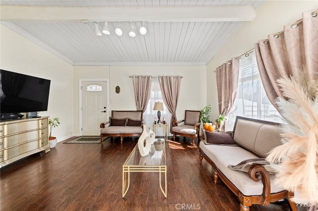 5721 N Rockvale Ave, Azusa, CA 91702