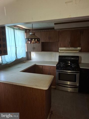 2608 DUDLEY ST, Philadelphia, PA 19145