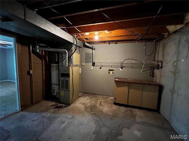 71 Woodlake A, Lake St Louis, MO 63367