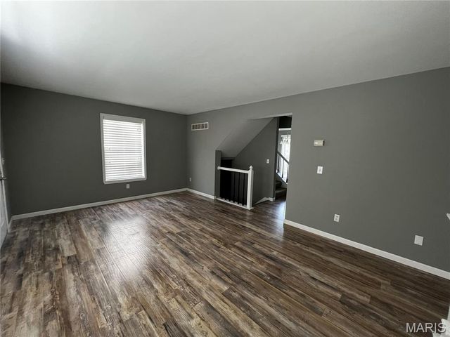 71 Woodlake A, Lake St Louis, MO 63367