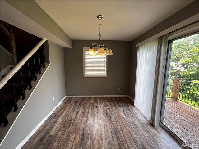 71 Woodlake A, Lake St Louis, MO 63367