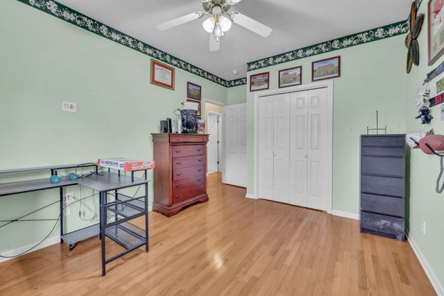794 Parade Ct, Clarksville, TN 37040