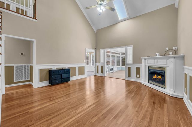 794 Parade Ct, Clarksville, TN 37040