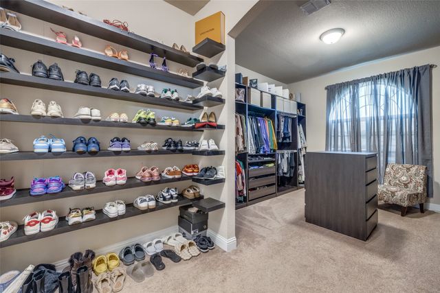 3717 Dutch Iris Lane, Forest Hill, TX 76140