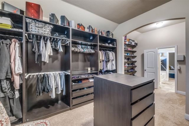 3717 Dutch Iris Lane, Forest Hill, TX 76140