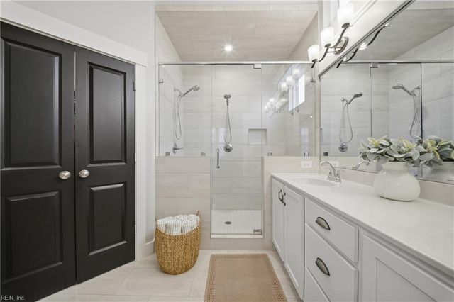 419 Campus DR, Moyock, NC 27958